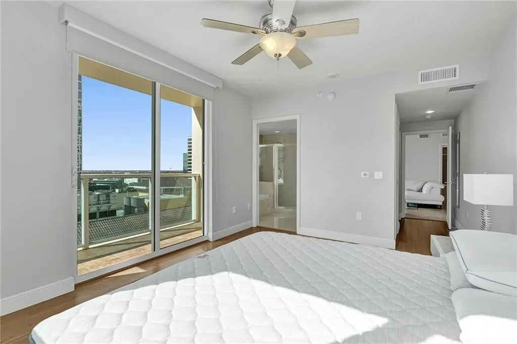 350 SE 2nd Street Fort Lauderdale FL 33301