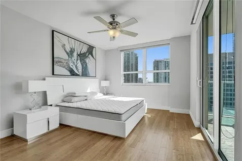 350 SE 2nd Street Fort Lauderdale FL 33301