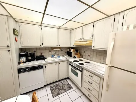 136 S Cypress Road Pompano Beach FL 33060