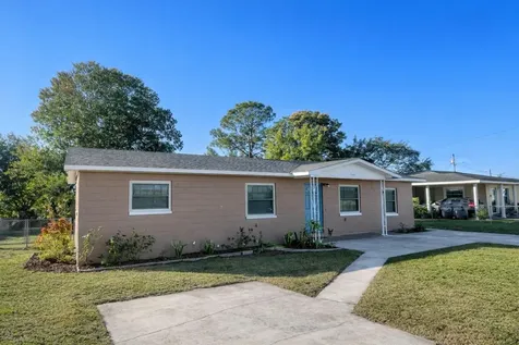 2300 Linda Street Lake Wales FL 33898