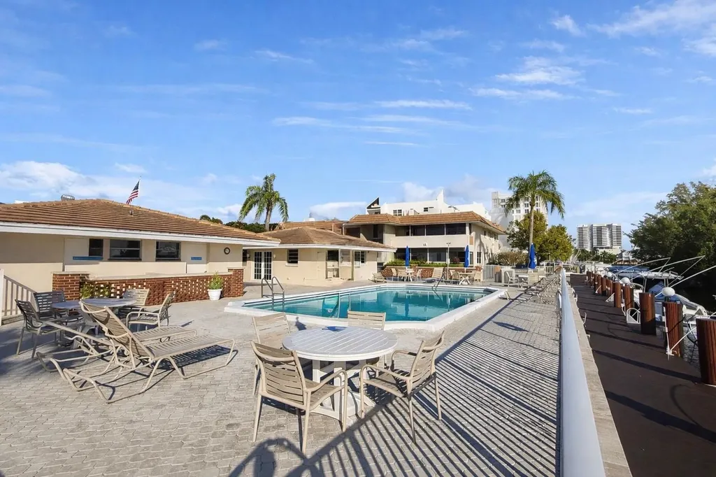 2800 NE 14th Street Causeway Pompano Beach FL 33062
