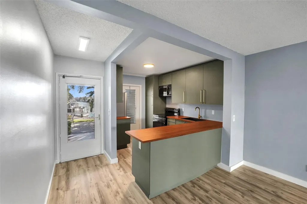 2800 NE 14th Street Causeway Pompano Beach FL 33062
