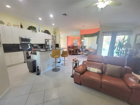 8829 NW 45th Place Coral Springs FL 33065
