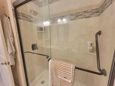 8829 NW 45th Place Coral Springs FL 33065
