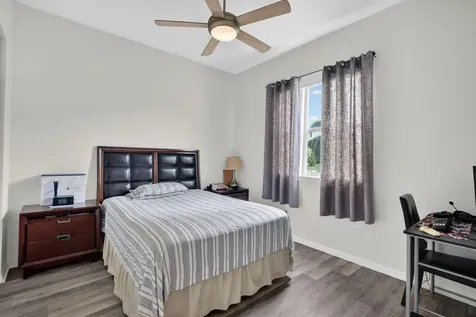 544 SW Lake Manatee Way Port St Lucie FL 34986
