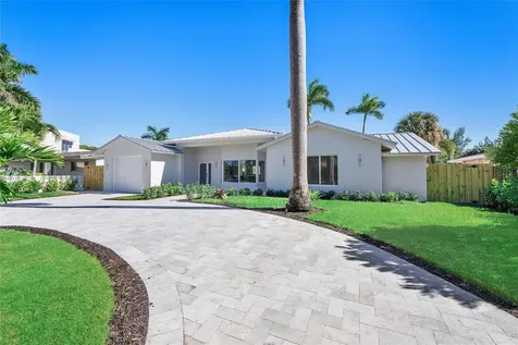 1240 NE 27th Way Pompano Beach FL 33062