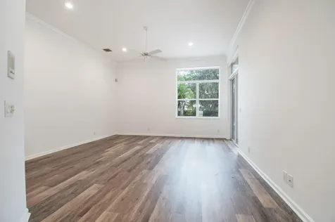 2466 Bay Isle Court Weston FL 33327