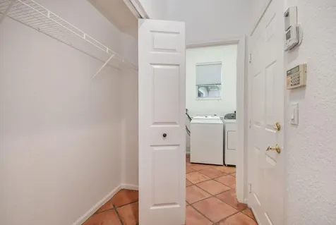 2466 Bay Isle Court Weston FL 33327