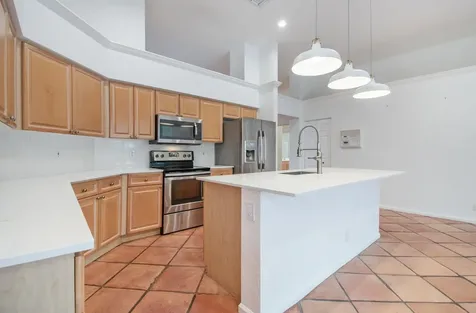 2466 Bay Isle Court Weston FL 33327