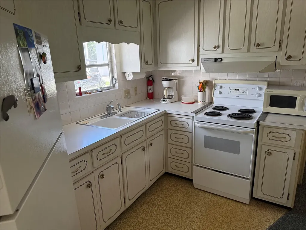 201 Mallard Drive Boynton Beach FL 33435