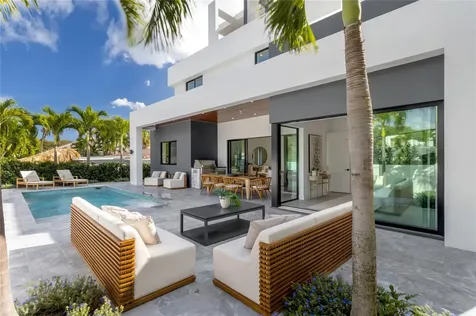 3205 Leigh Road Pompano Beach FL 33062