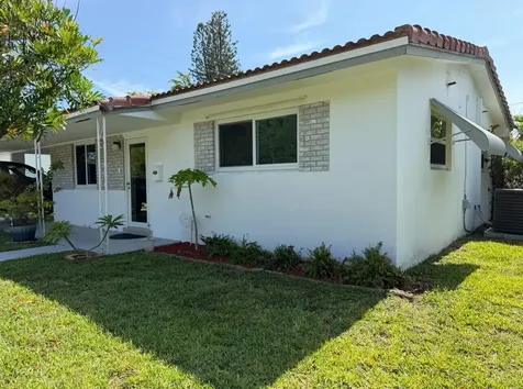 206 NE 5th Avenue Dania Beach FL 33004
