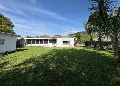 206 NE 5th Avenue Dania Beach FL 33004