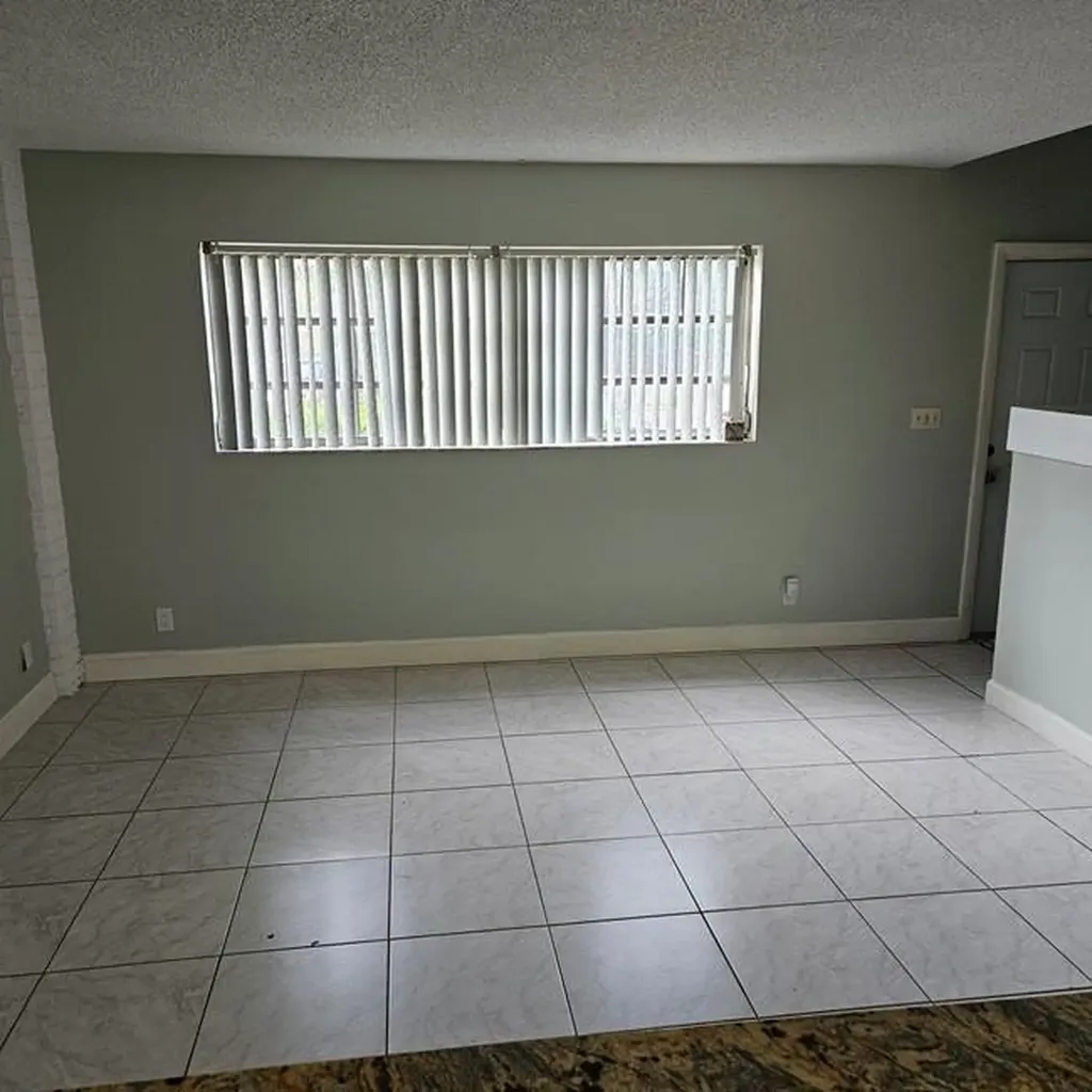 3270 N Pine Island Road Sunrise FL 33351