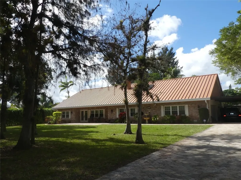 5221 Pinetree Road Parkland FL 33067