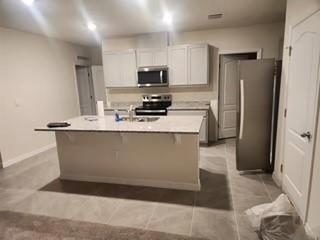 2892 Waterlily Way Poinciana FL 34759
