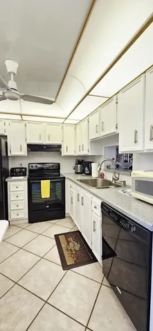 121 SE 3rd Avenue Dania Beach FL 33004