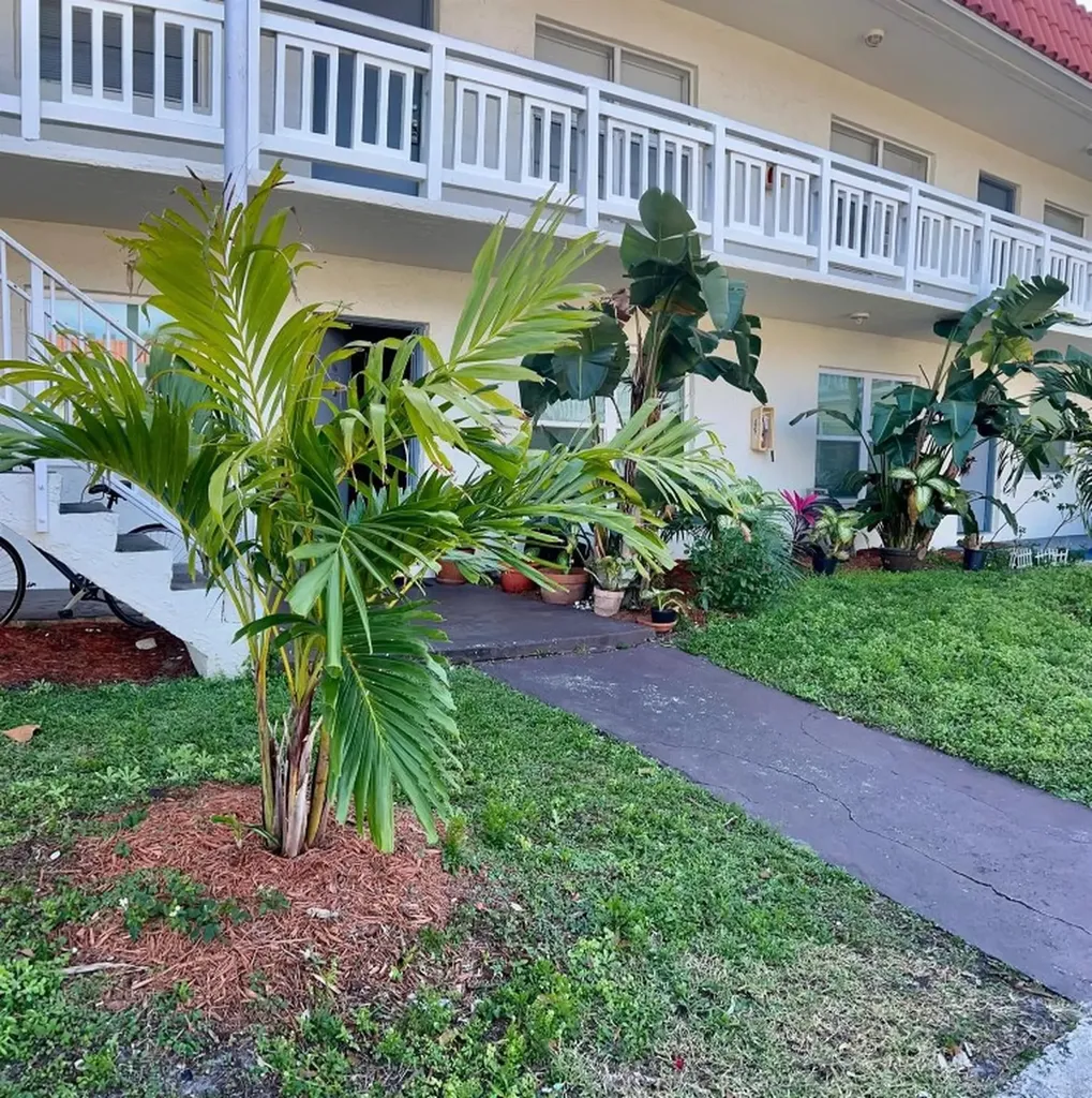 1333 S Dixie Highway Deerfield Beach FL 33441