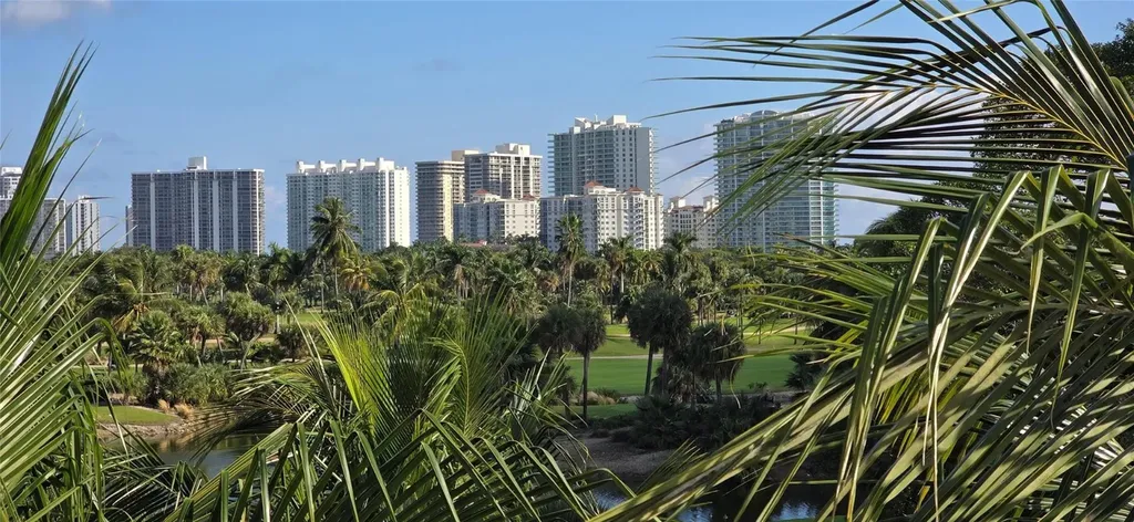 19501 W Country Club Drive Aventura FL 33180