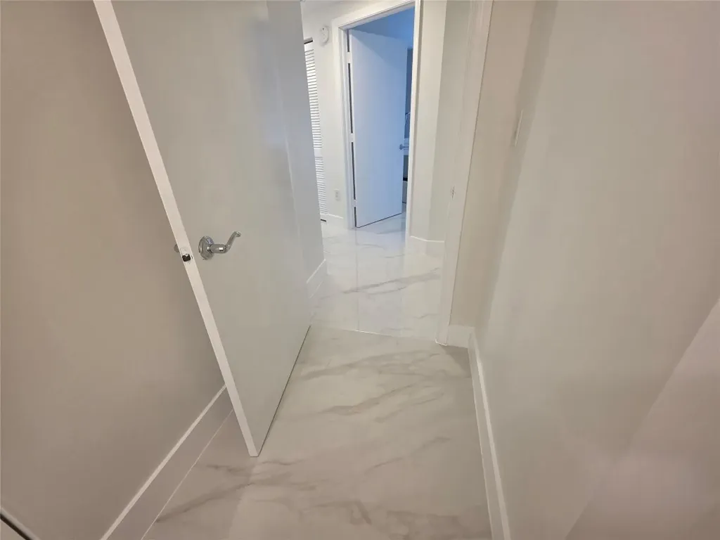 19501 W Country Club Drive Aventura FL 33180