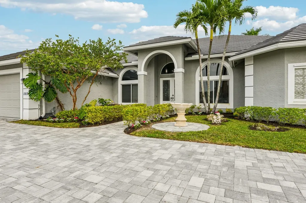 1919 S Club Drive Wellington FL 33414