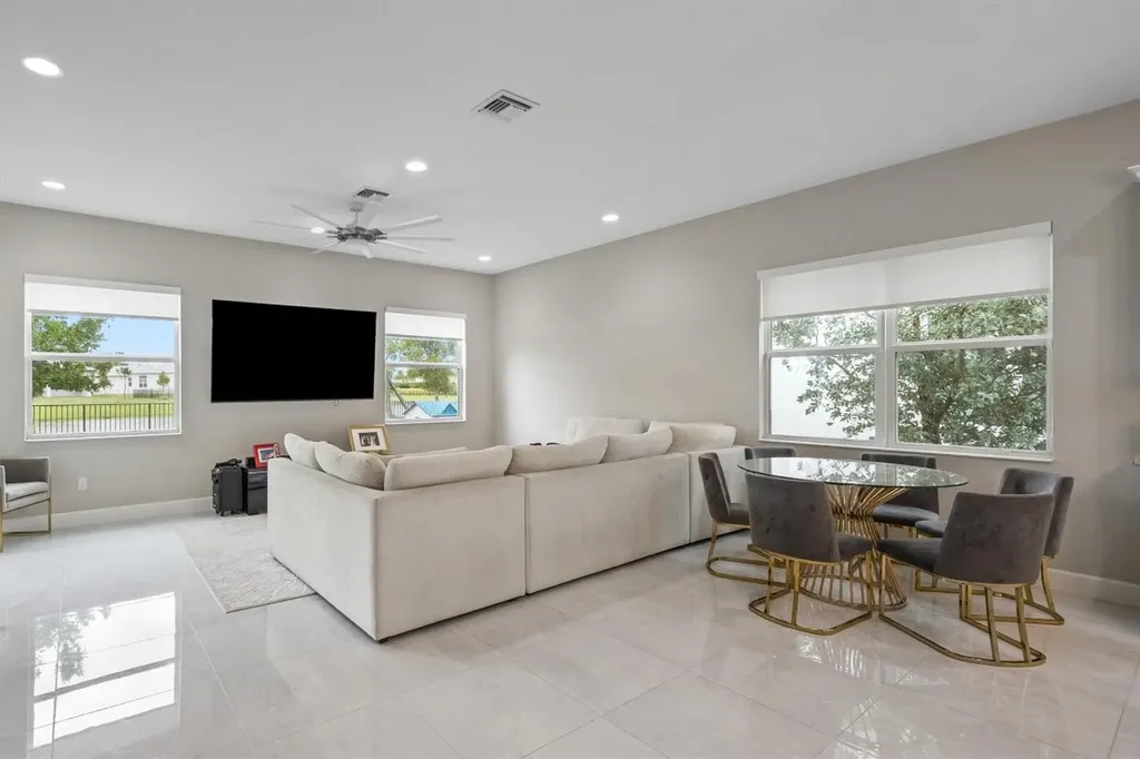 5657 Liberty Lane Westlake FL 33470