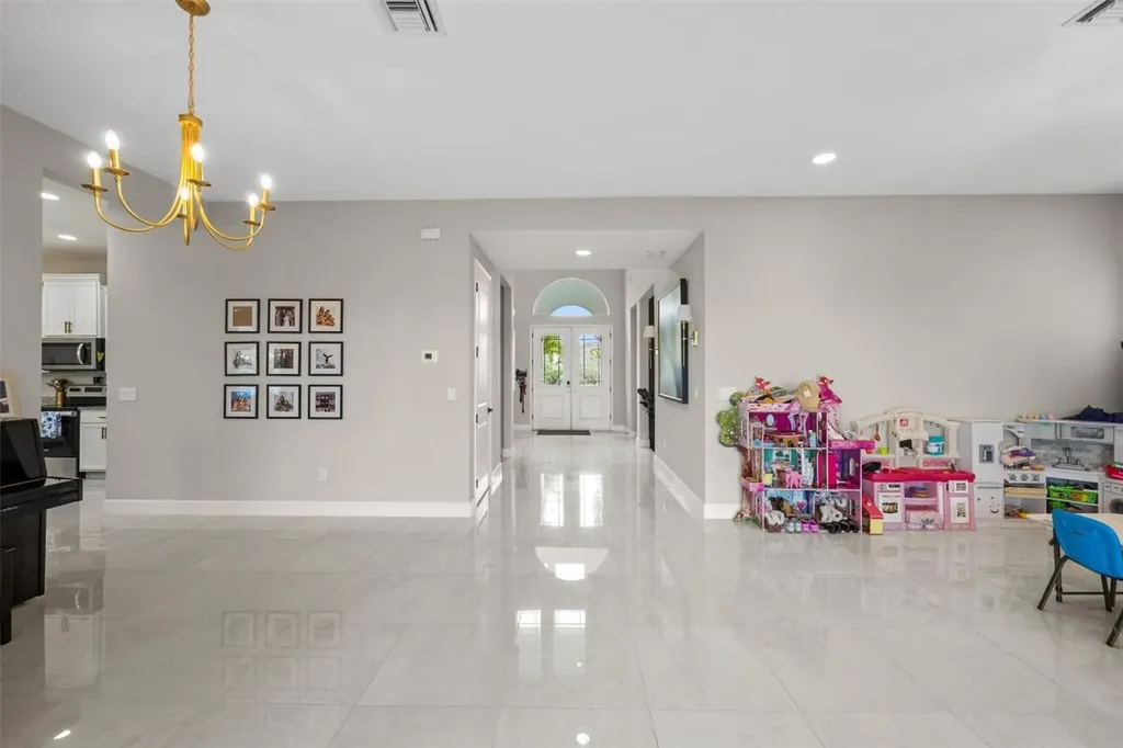 5657 Liberty Lane Westlake FL 33470