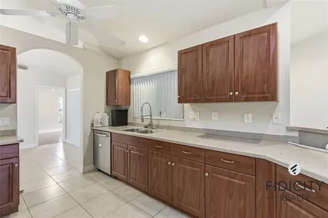 1322 NE Van Loon Lane Cape Coral FL 33909