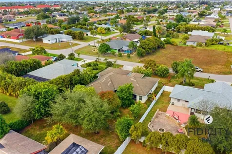 1322 NE Van Loon Lane Cape Coral FL 33909