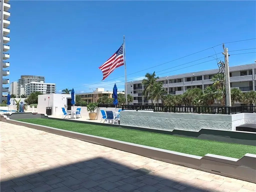 531 N Ocean Boulevard Pompano Beach FL 33062