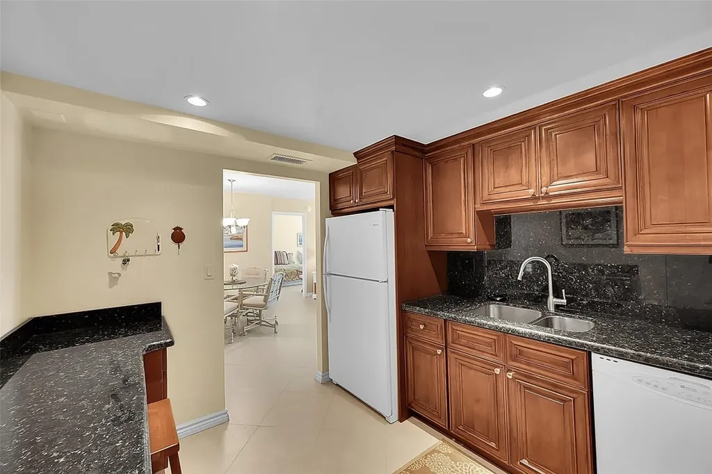 531 N Ocean Boulevard Pompano Beach FL 33062