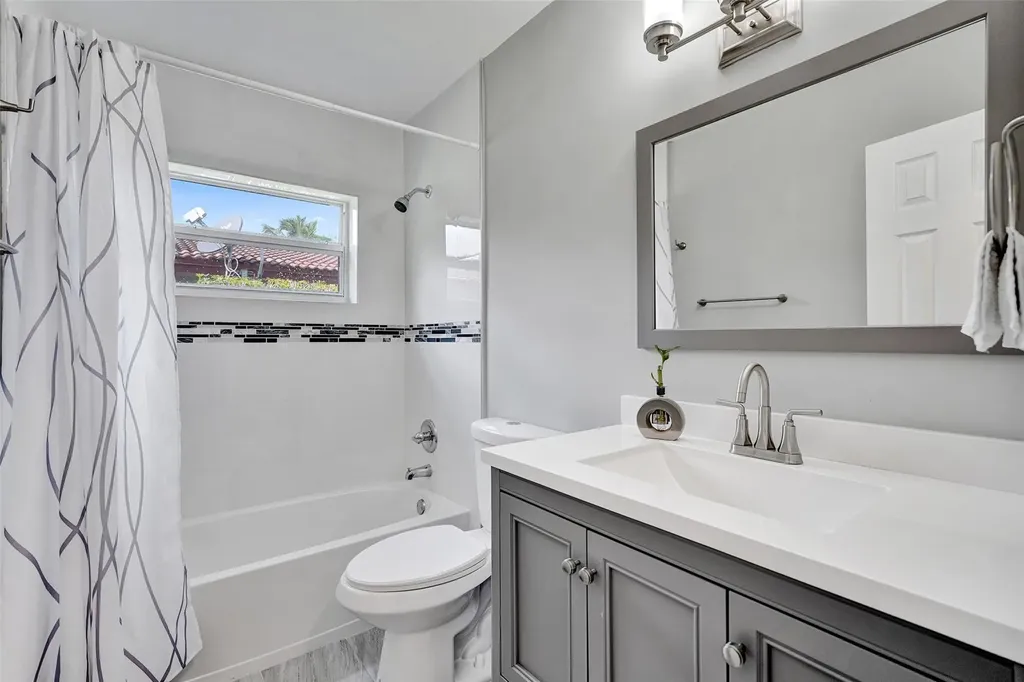 4017 Woodside Drive Coral Springs FL 33065
