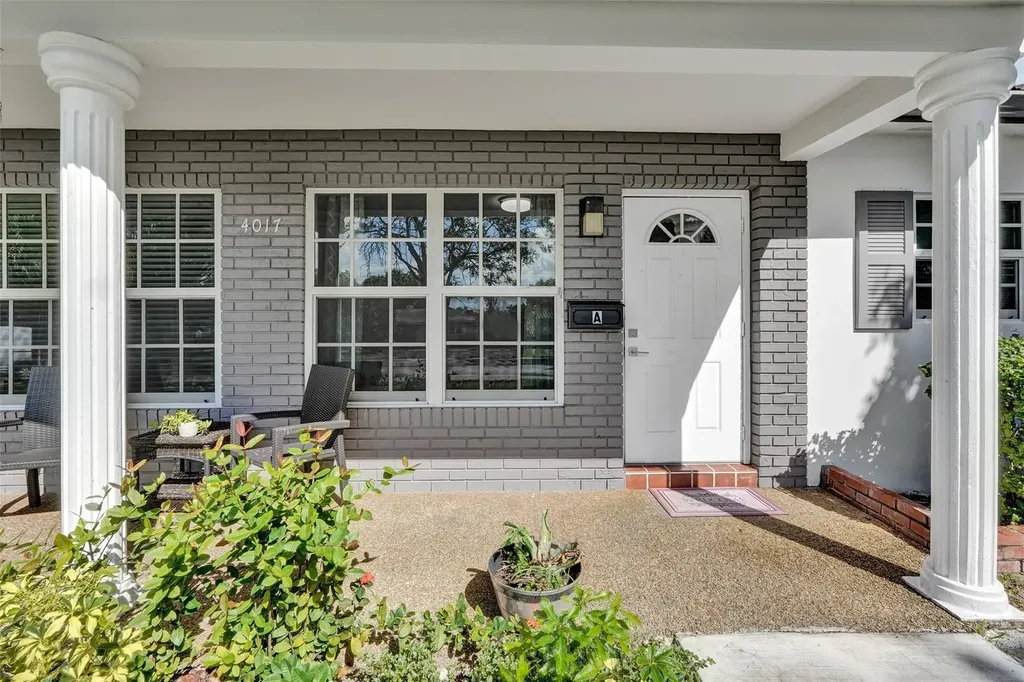 4017 Woodside Drive Coral Springs FL 33065