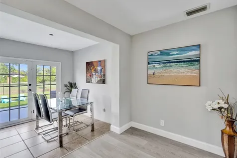 4017 Woodside Drive Coral Springs FL 33065