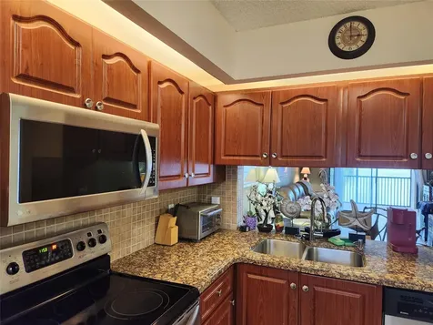 112 Lake Emerald Drive Oakland Park FL 33309