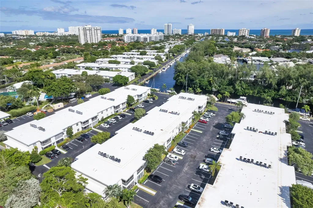 6299 Bay Club Drive Fort Lauderdale FL 33308