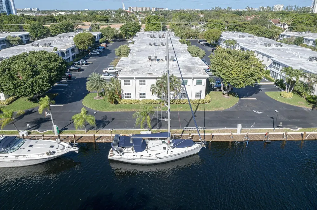 6299 Bay Club Drive Fort Lauderdale FL 33308