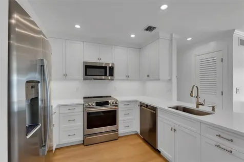 6299 Bay Club Drive Fort Lauderdale FL 33308