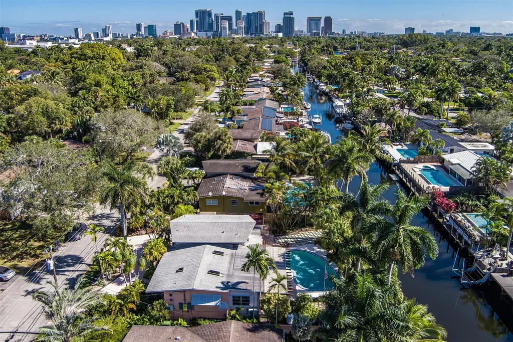 1728 SW 4th Court Fort Lauderdale FL 33312