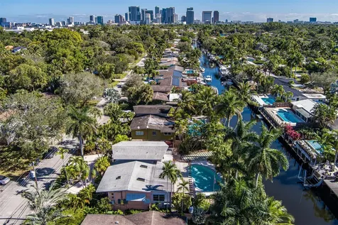 1728 SW 4th Court Fort Lauderdale FL 33312
