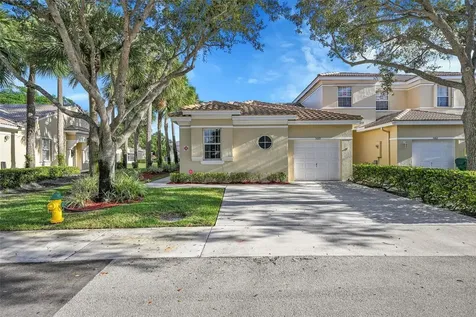 5660 Enclave Place Lauderhill FL 33319