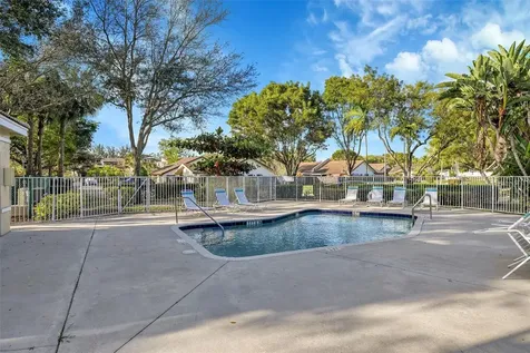 5660 Enclave Place Lauderhill FL 33319