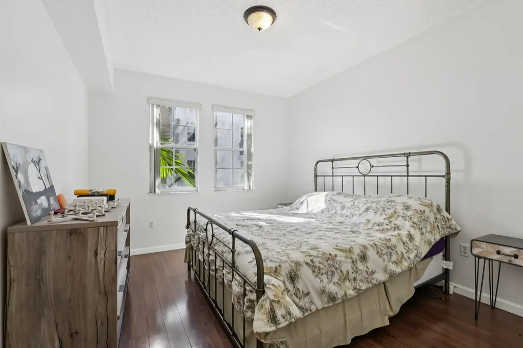 533 NE 3rd Avenue Fort Lauderdale FL 33301