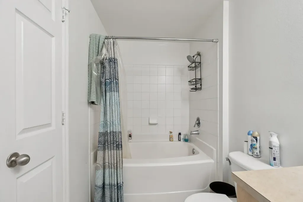 533 NE 3rd Avenue Fort Lauderdale FL 33301