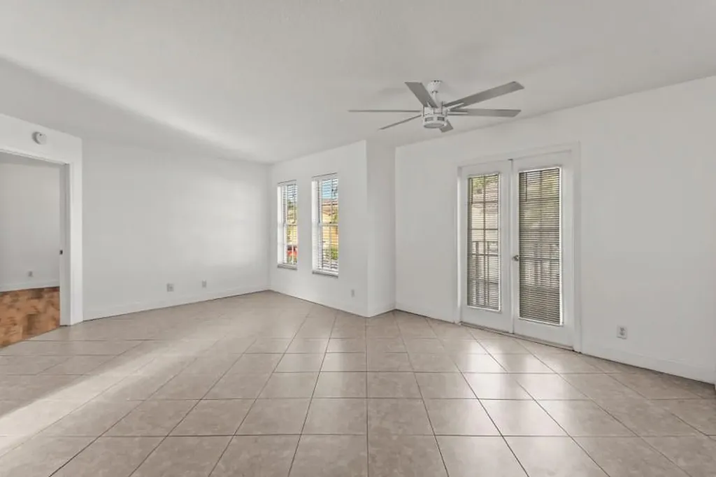 1040 Lake Shore Drive West Palm Beach FL 33403