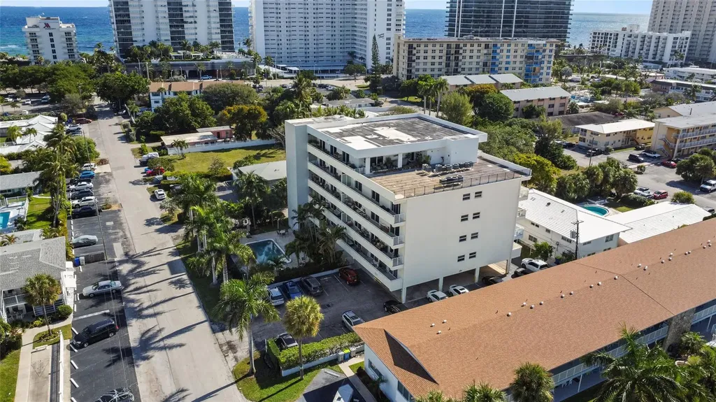 3212 NE 12th Street Pompano Beach FL 33062