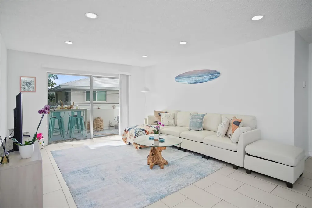 3212 NE 12th Street Pompano Beach FL 33062