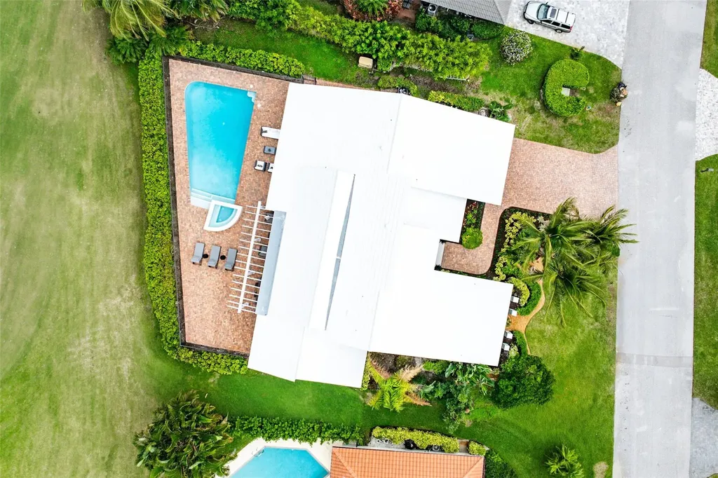 4877 Pineview Circle Delray Beach FL 33445