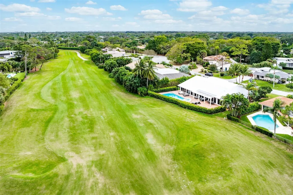 4877 Pineview Circle Delray Beach FL 33445