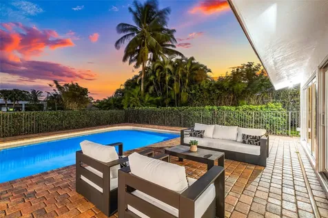 4877 Pineview Circle Delray Beach FL 33445